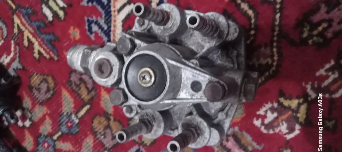قطعات ولوو